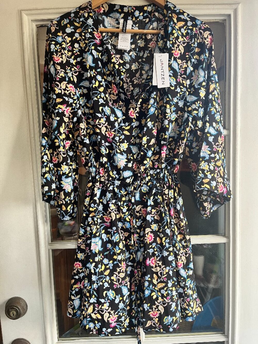 Jantzen Woven Floral  Tunic Dress V-neck Size  Small elastic waistband